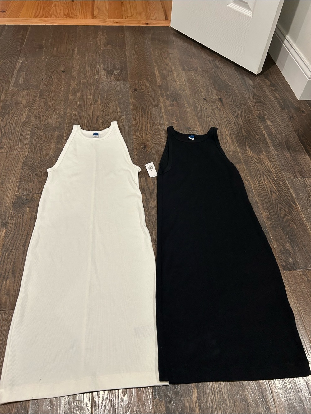 Old Navy Classic Rib Tank Dress - Black and White Midi Length Size Small